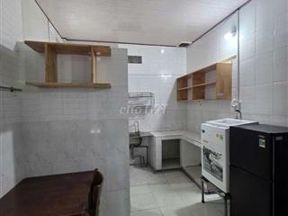Phòng trệt không gác full nội thất TPBT