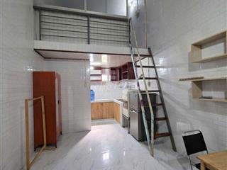 Phòng trọ gác lửng có nội thất như hình tại p. Phú Tân