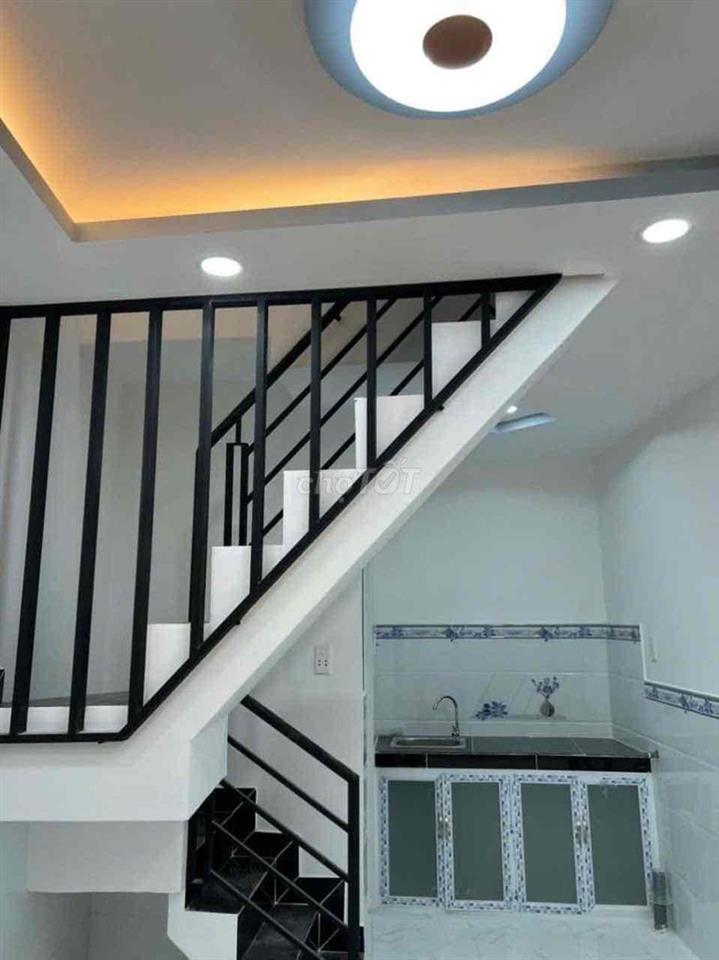 Bán Nhà 2 tầng, 2PN Đường 14 Gần Chợ Tân Quy Q7