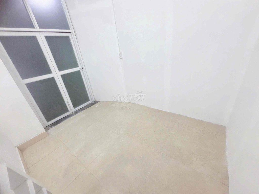 cho thuê mặt bằng nhỏ có gác ở lại được