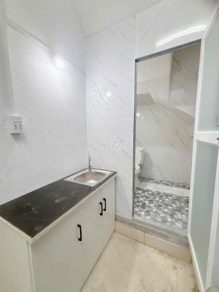cho thuê mặt bằng nhỏ có gác ở lại được