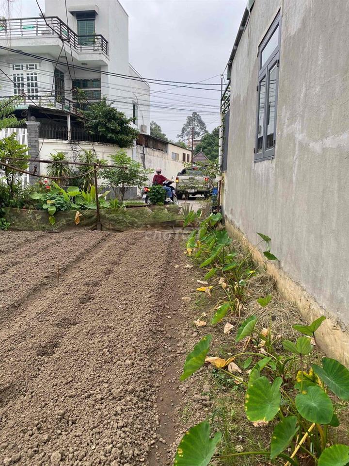 Lô Đất ở Vị Trí Cao - Đẹp (Đường Đồng Khởi 1 xẹc - 200m)