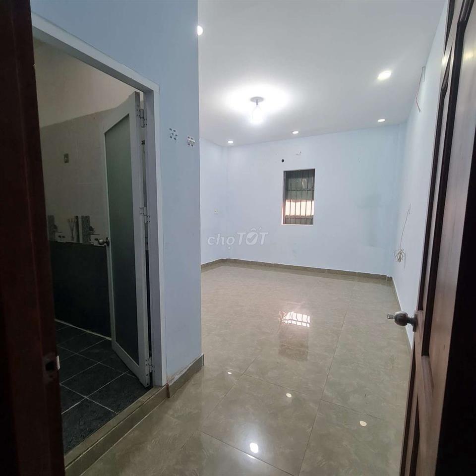 Cho thuê phòng cửa sổ 28m2