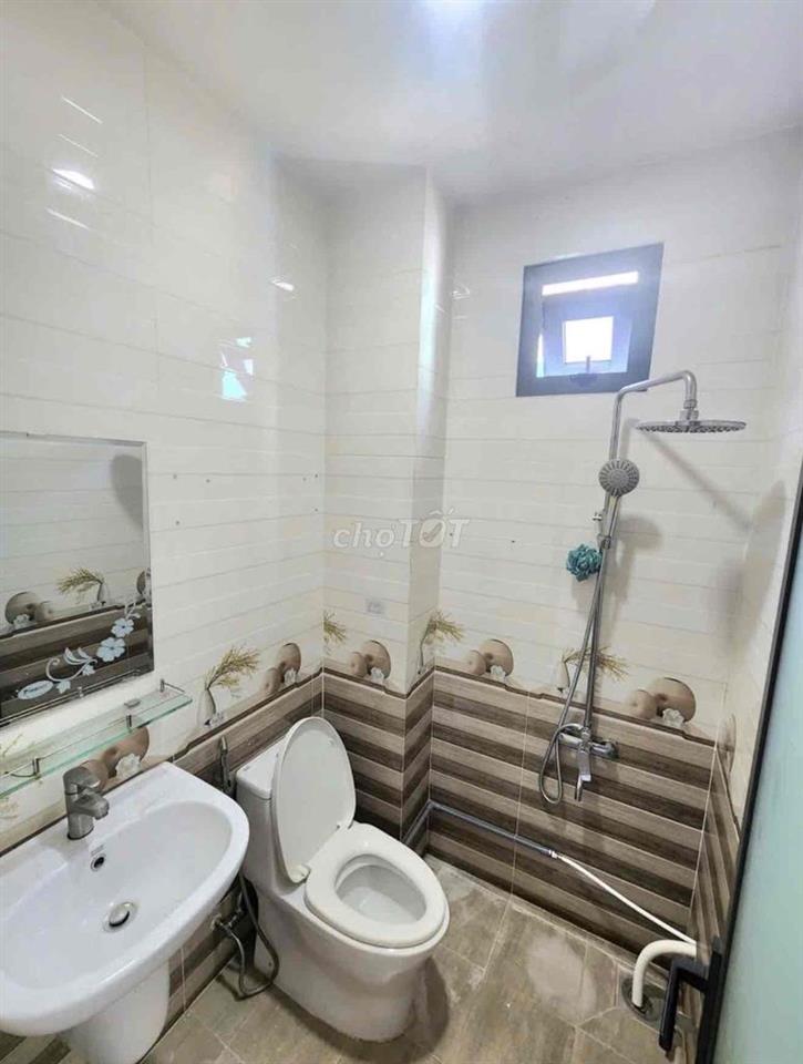 NHÀ ĐẸP HOÀNG DIỆU – P.8, QUẬN 4