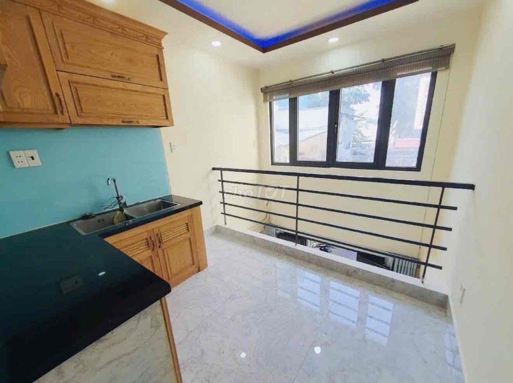 NHÀ ĐẸP HOÀNG DIỆU – P.8, QUẬN 4