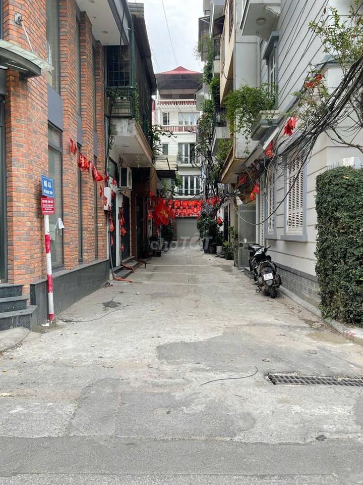 [CHO THUÊ] NHÀ 4 TẦNG – NGÕ Ô TÔ VÀO ĐƯỢC – KHU TRUNG TÂM HÀ NỘI