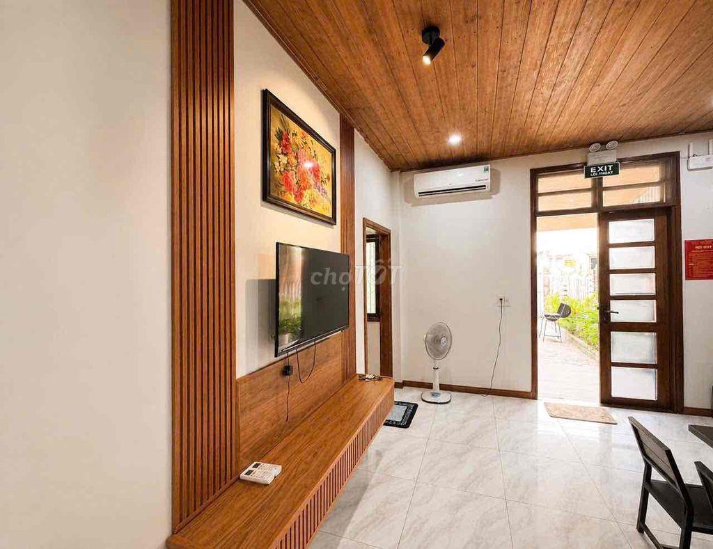 Nhà nguyên căn 90m², sân vườn, đầy đủ nội thất.