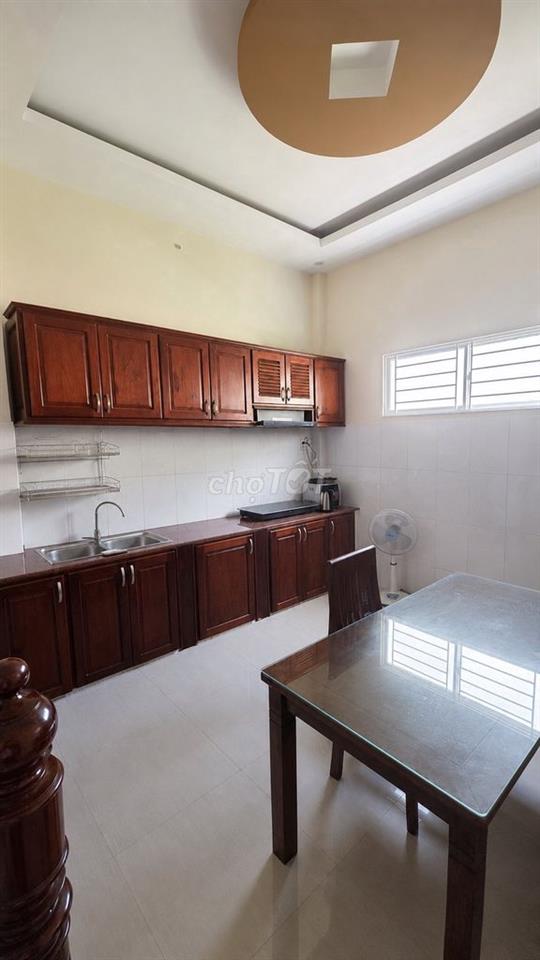 Cho thuê nhà 5PN trung tâm Nha Trang, 5 phút ra biển, 19tr/tháng