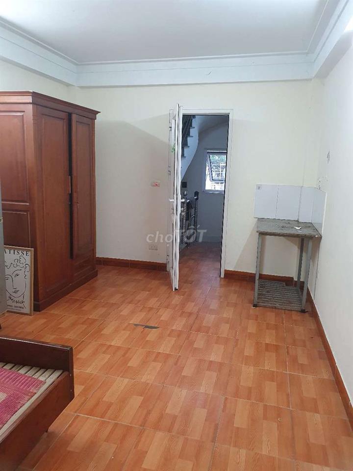 PHÒNG CHO THUÊ GẦN HỒ TÂY
