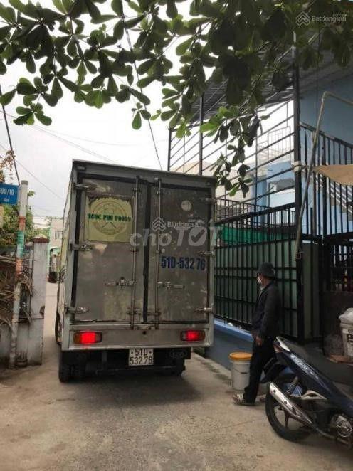 Cho thuê nhà 2 mặt tiền hẻm xem hơi cửa trước và sau thông thoáng