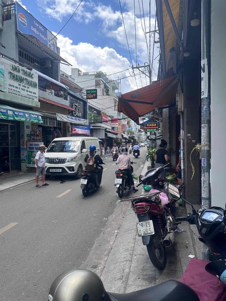 mặt bằng kinh doanh phan văn hân