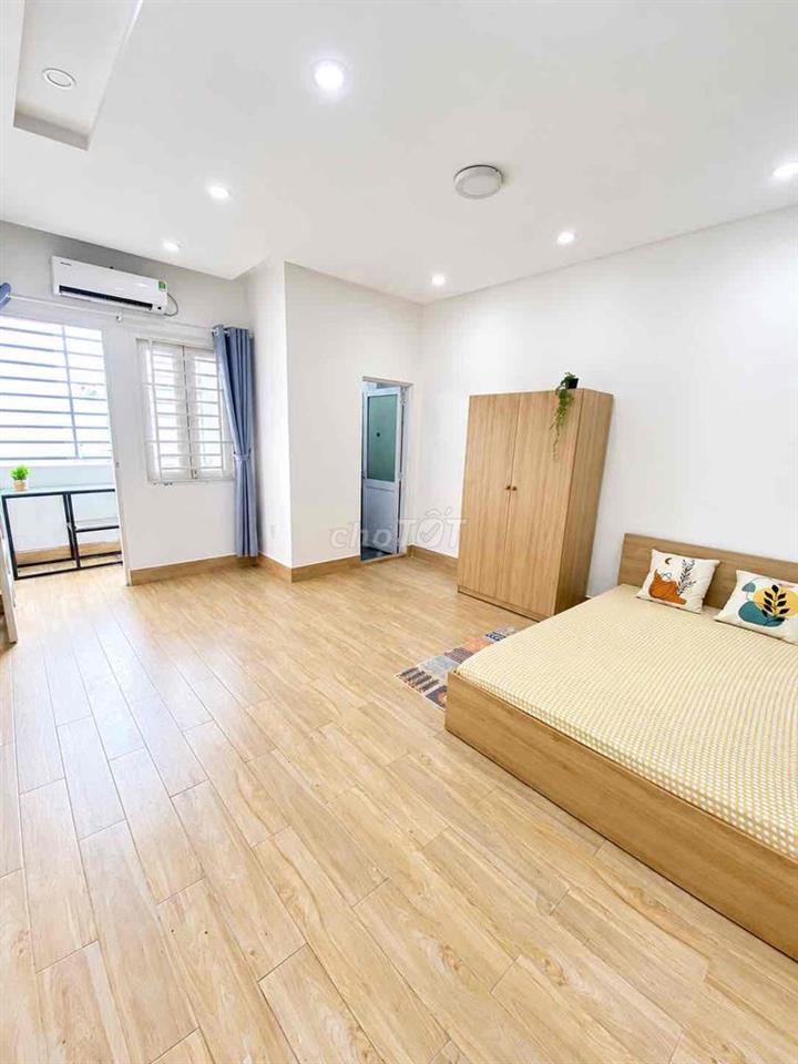 Phòng Ban công to ngay Lotte Mart Gò Vấp
