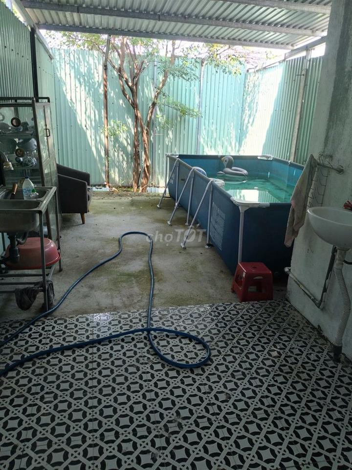 Nhà cấp 4 kiên cố ngay chợ Mười Giờ