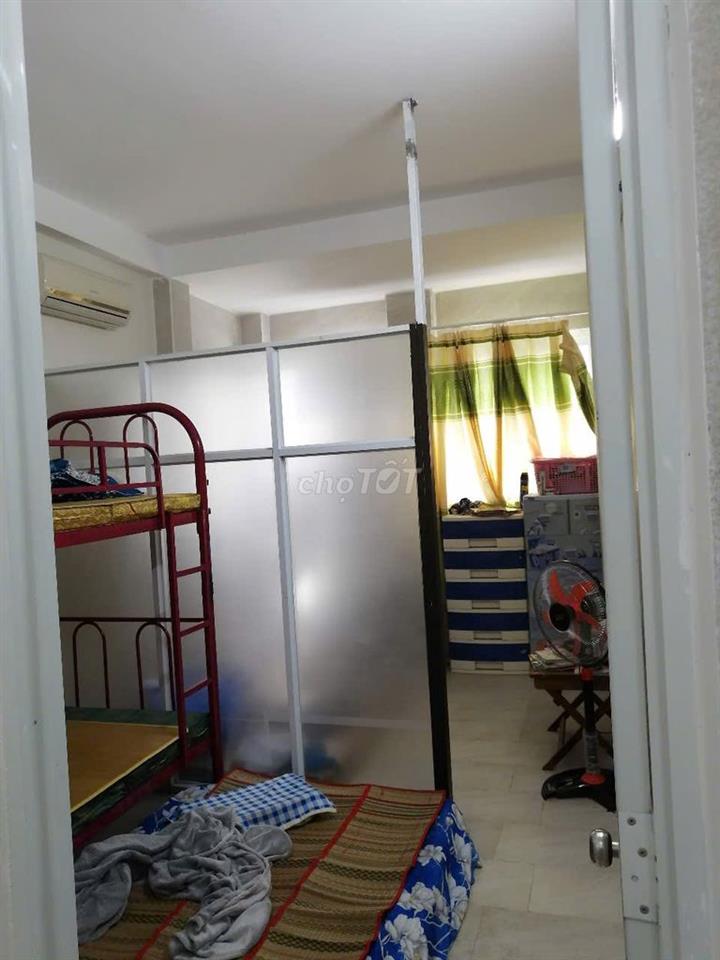 Nhà kiệt Lê Duẩn ủy ban Tân Chính cũ