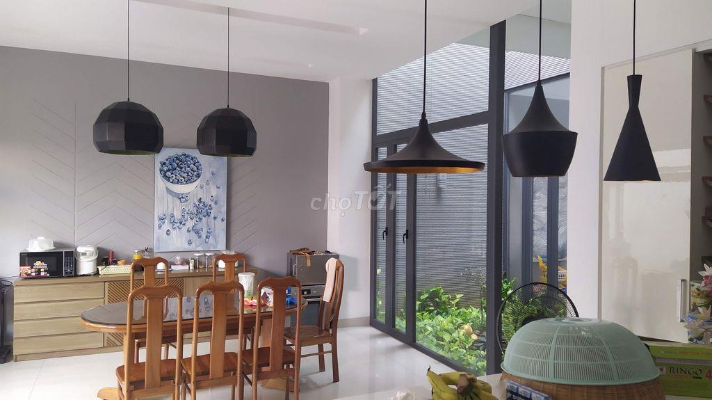 Nhà mặt tiền cho thuê