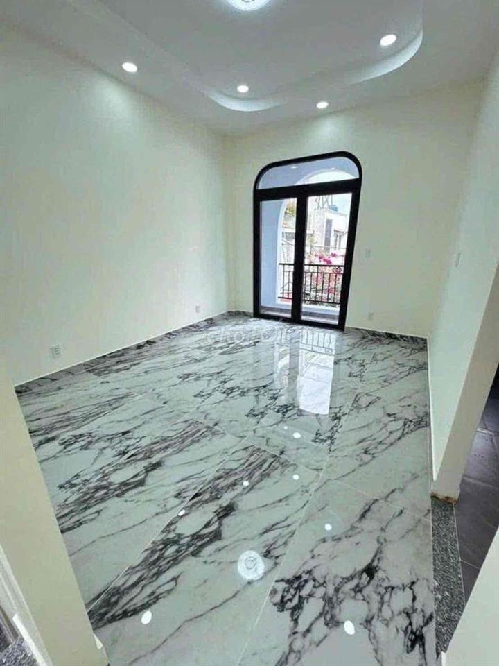 NGUYỄN CĂN NGAY TRUNG TÂM LÊ QUANG ĐỊNH - PHẠM VĂN ĐỒNG 3PN-4WC RIÊNG