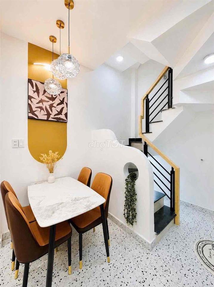 NHÀ ĐẸP FULL NỘI THẤT - NGAY CẦU BÔNG - DỌN VÀO Ở NGAY