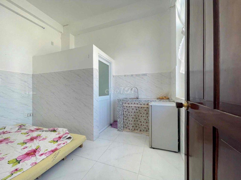 STUIDO FULL NỘI THẤT - CÁCH VLU 500M - CHỈ 2TR/1NGƯỜI