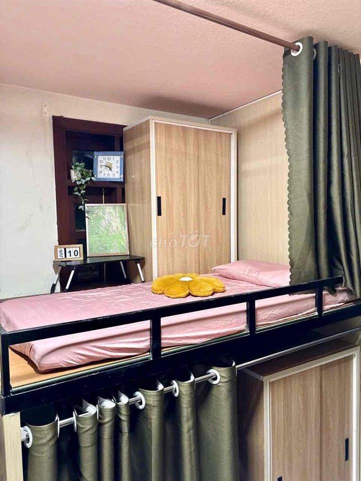 KTX TRONG CĂN BIỆT THỰ -  CỰC CHILL - CÁCH VLU 1KM - 1T8/GIƯỜNG HSSV