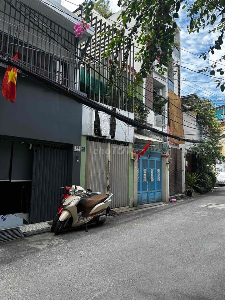 Bán nhà MT 91 Duy Tân, Phú Nhuận