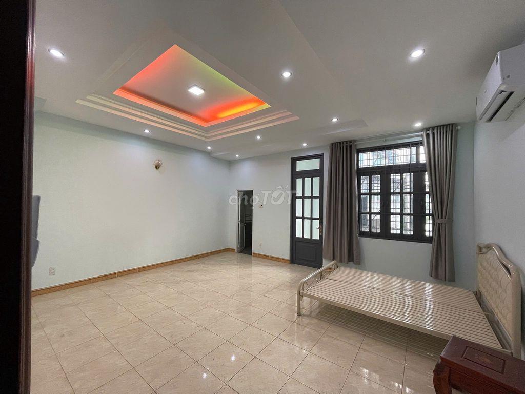Cho Thuê [hoặc Bán] Q7 Ngang 6m Huỳnh Tấn Phát - Thu Sẵn 30Tr/Tháng
