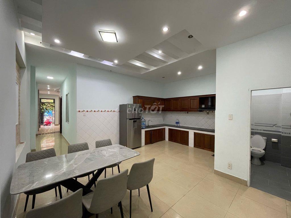 Cho Thuê [hoặc Bán] Q7 Ngang 6m Huỳnh Tấn Phát - Thu Sẵn 30Tr/Tháng