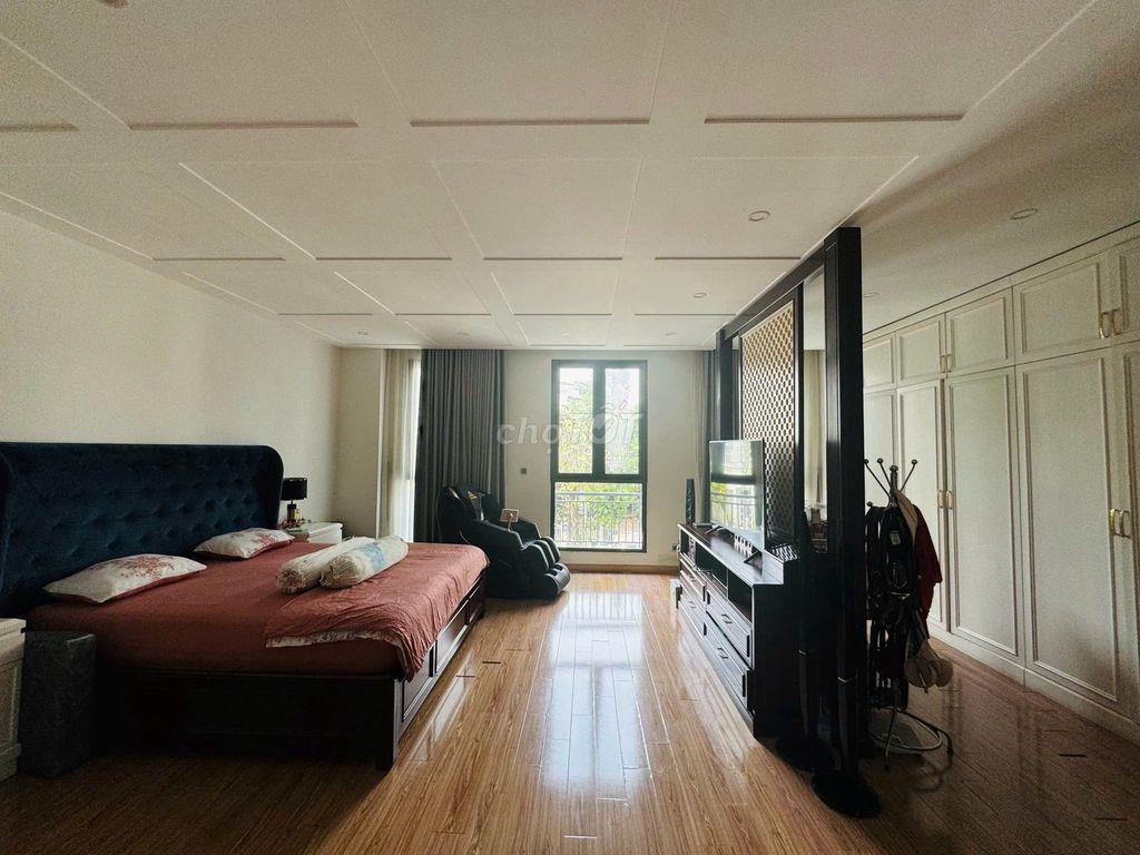 Cho Thuê Biệt Thự Nam Thông PMH Q7 - 450m2, 5PN, Đường 20m