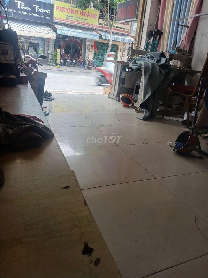 sang lại tiệm hoạc mặt bằng