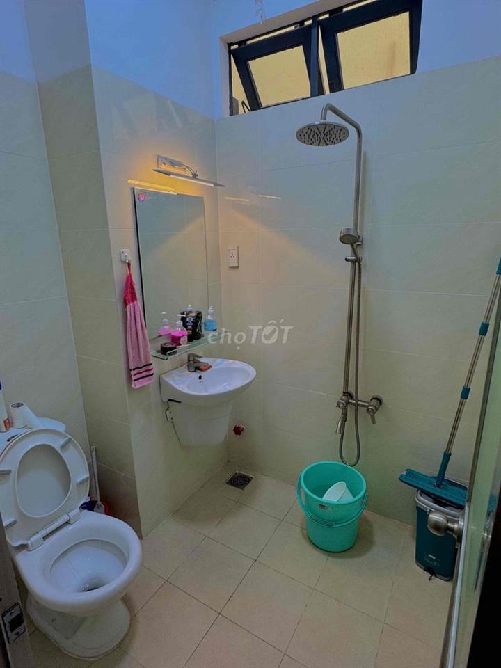 CHO THUÊ VĂN PHÒNG KINH DOANH GẦN PHẠM VĂN ĐỒNG