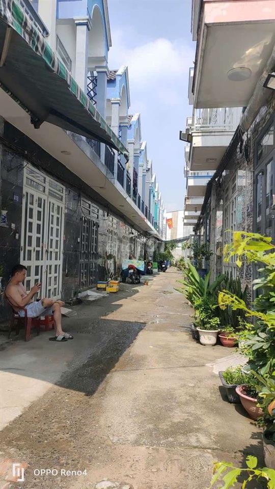 chính chủ bán Nhà 2 tầng 36m2 gần Nguyễn Văn Quá, TL9, giá 650 triệu
