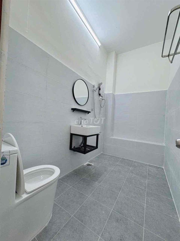 Cho Thuê căn hộ full NT, phòng sẵn, HĐ 1 năm giảm 1trieu cọc