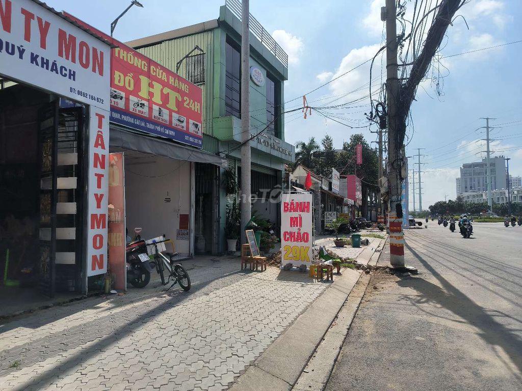 share mặt bằng tối hoặc buổi sáng 