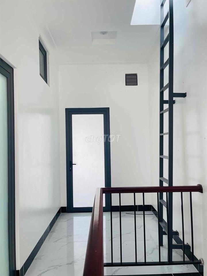 Bán nhà 65m2 đã hoàn thiện