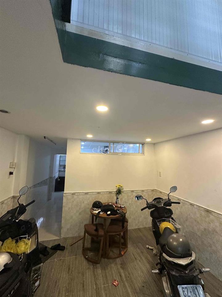 Cho thuê nhà nguyên căn Phú Nhuận