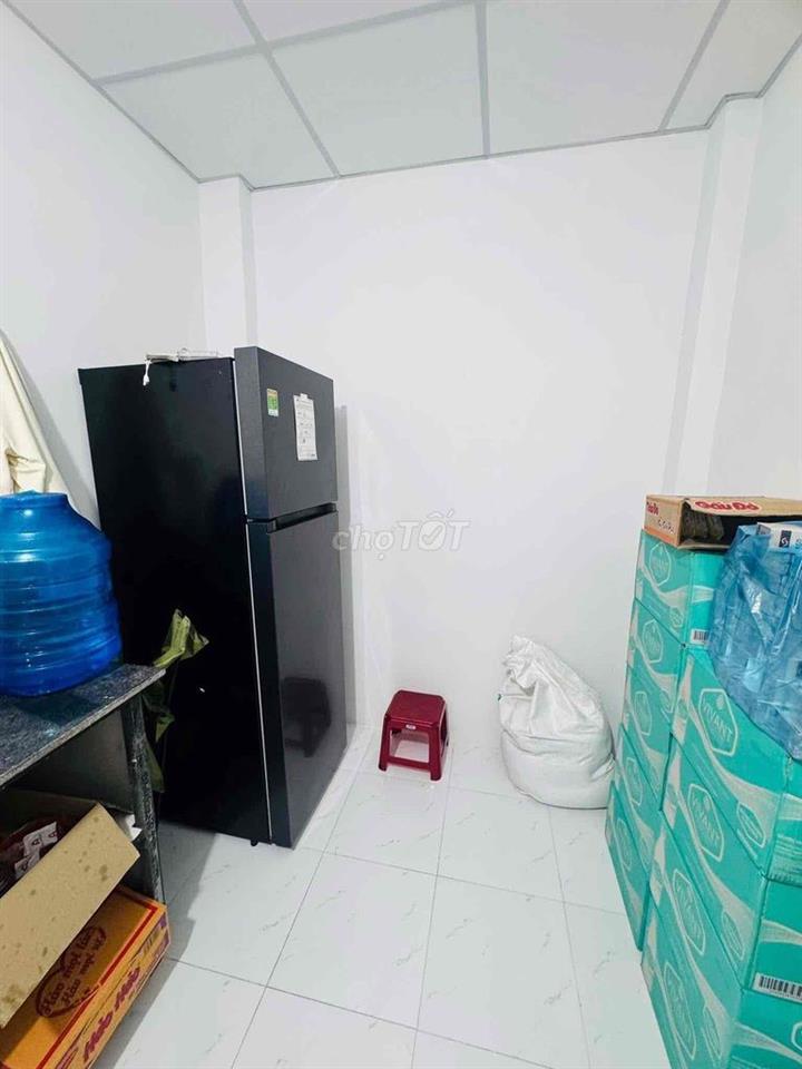 Cho Thuê MB kinh doanh bán căn tin (cơm nước) trạm sạc xe VinFast