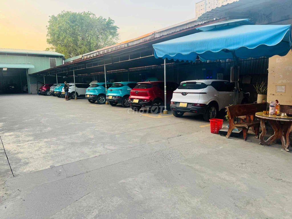 Cho Thuê MB kinh doanh bán căn tin (cơm nước) trạm sạc xe VinFast