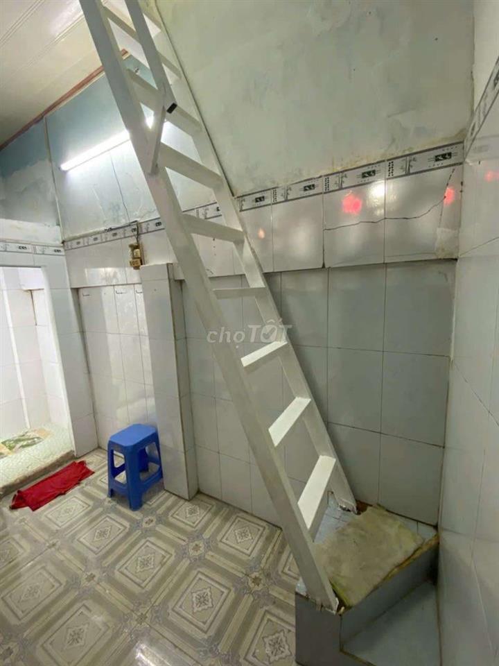 NHÀ NGUYÊN CĂN CHO THUÊ gần NGUYỄN VĂN CỪ