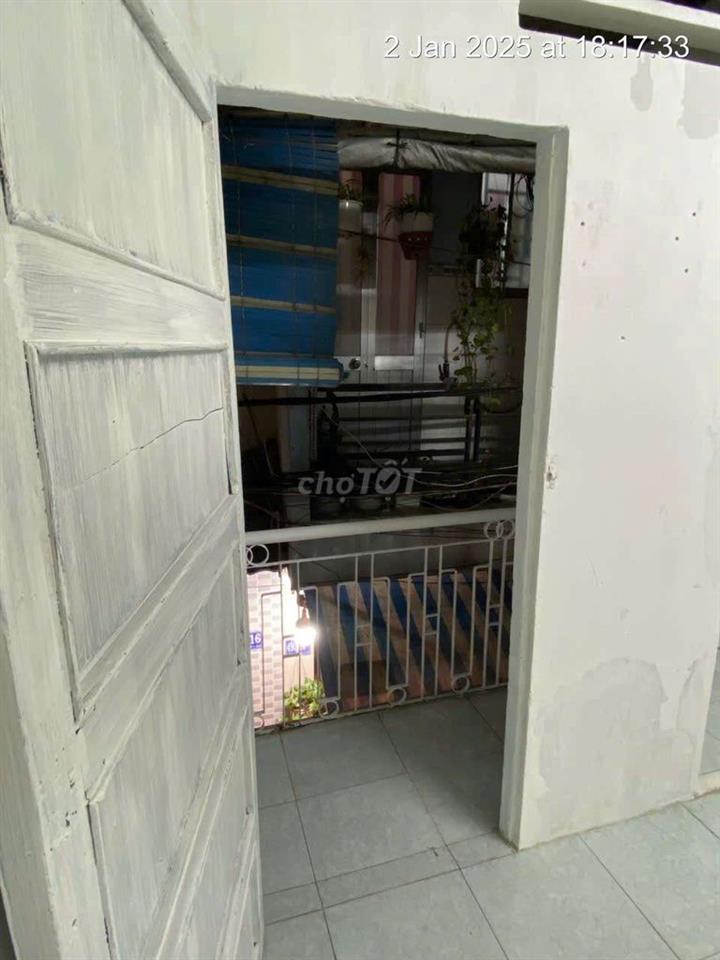 NHÀ NGUYÊN CĂN CHO THUÊ gần NGUYỄN VĂN CỪ