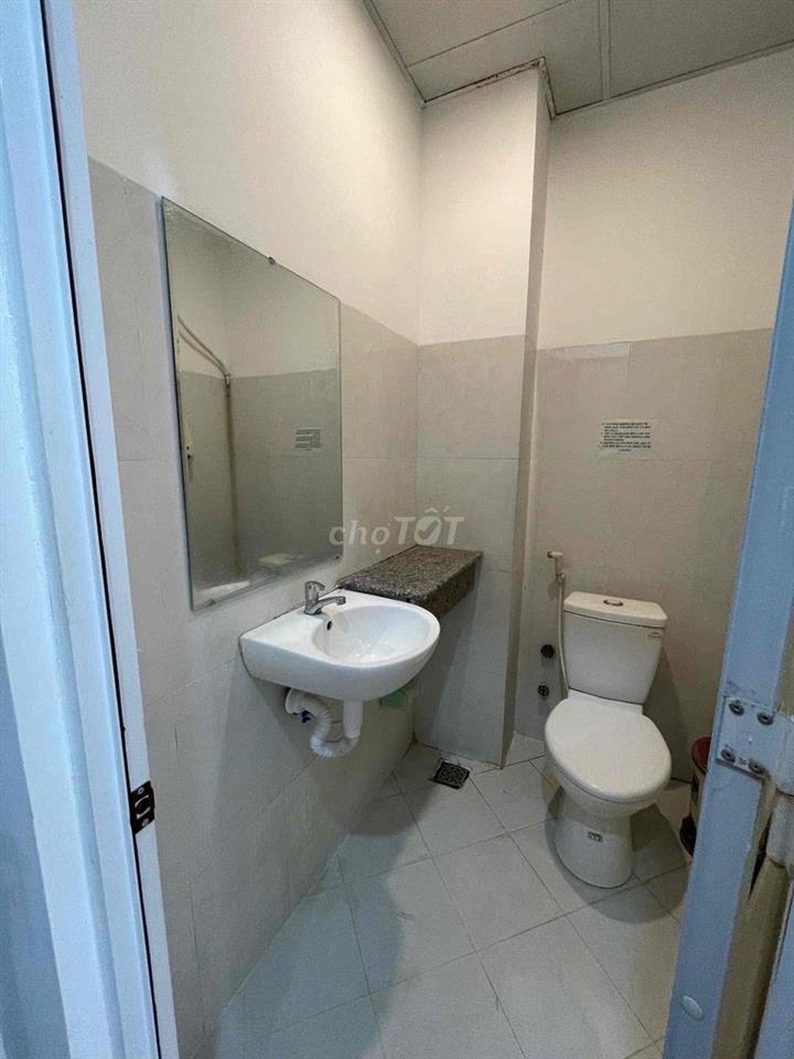 Phòng trọ cửa sổ,bếp