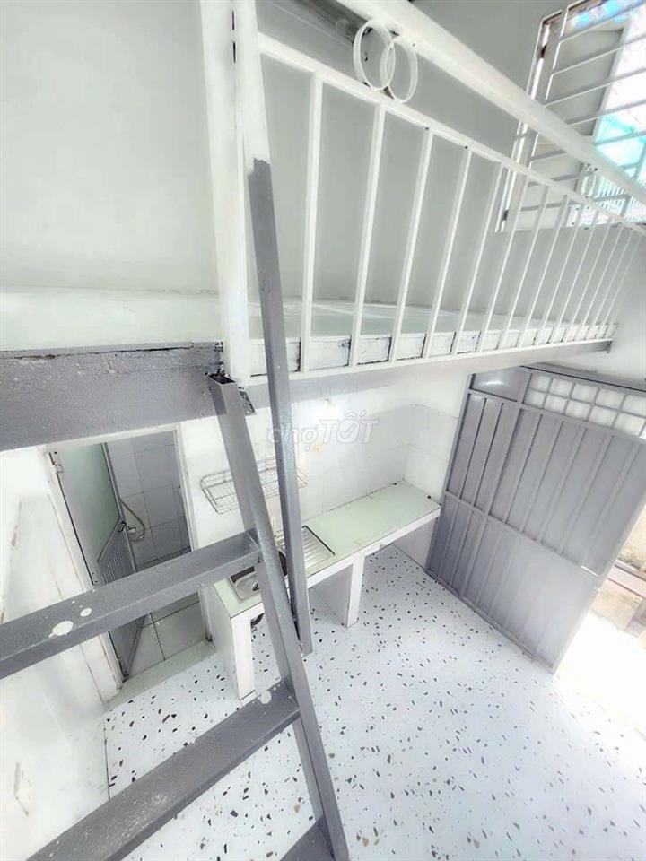 Phòng trọ mới xây Phan Huy Ích 20m2 có gác rộng