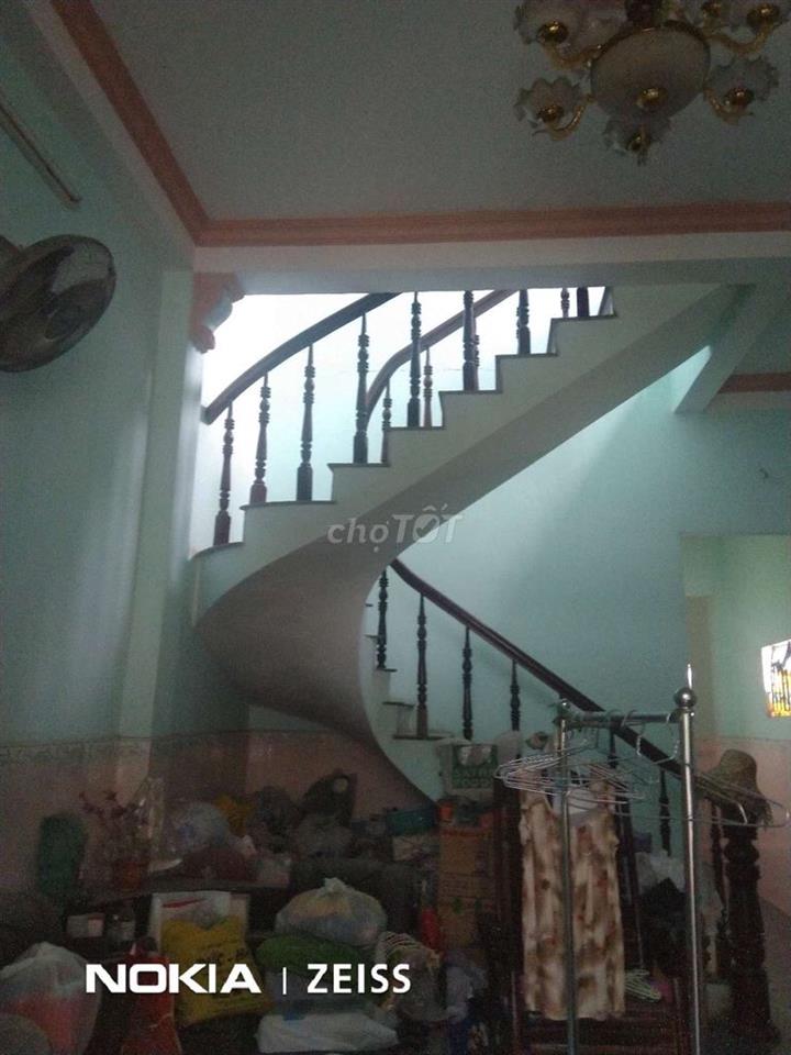 cần bán nhà 