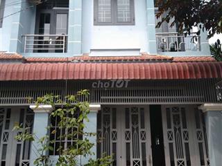 cần bán nhà 