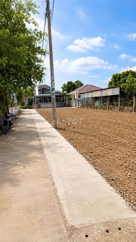 Đất 8x12m gần trường Phạm Văn Sáng xã Xuân Thới Sơn