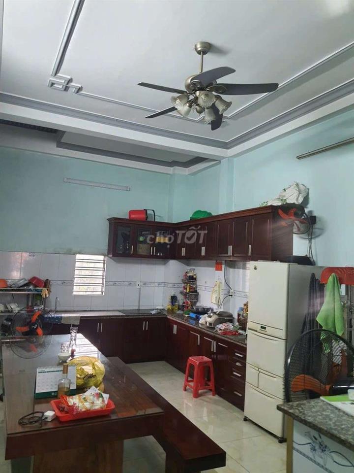 Nhà 4x14m đúc 1 tấm 3pn, 2wc đường 5m. Gần ngã tư An Sương