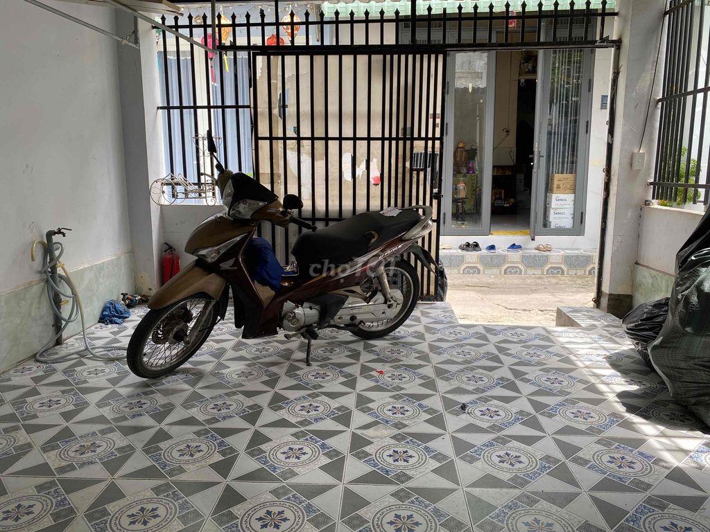 Nhà thuê gần chợ phú xuân