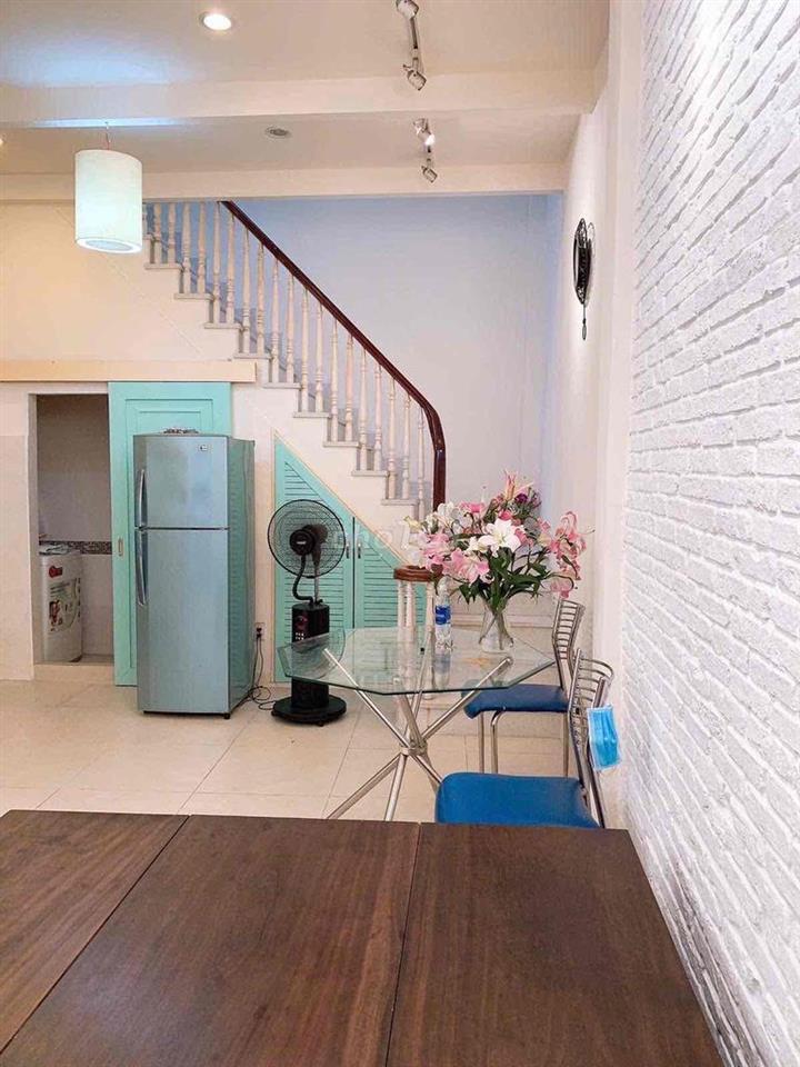 Nhà Mới 1 Trệt 1 Lầu Gần Hồ Thị Kỷ, Thích Hợp Kinh Doanh Hoa