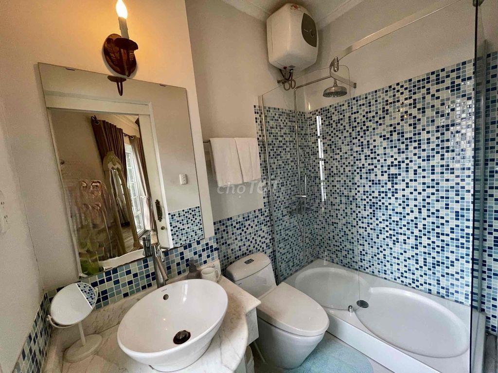 Phòng trong Village đối diện công viên Lê Thị Riêng cmt8 quận 10