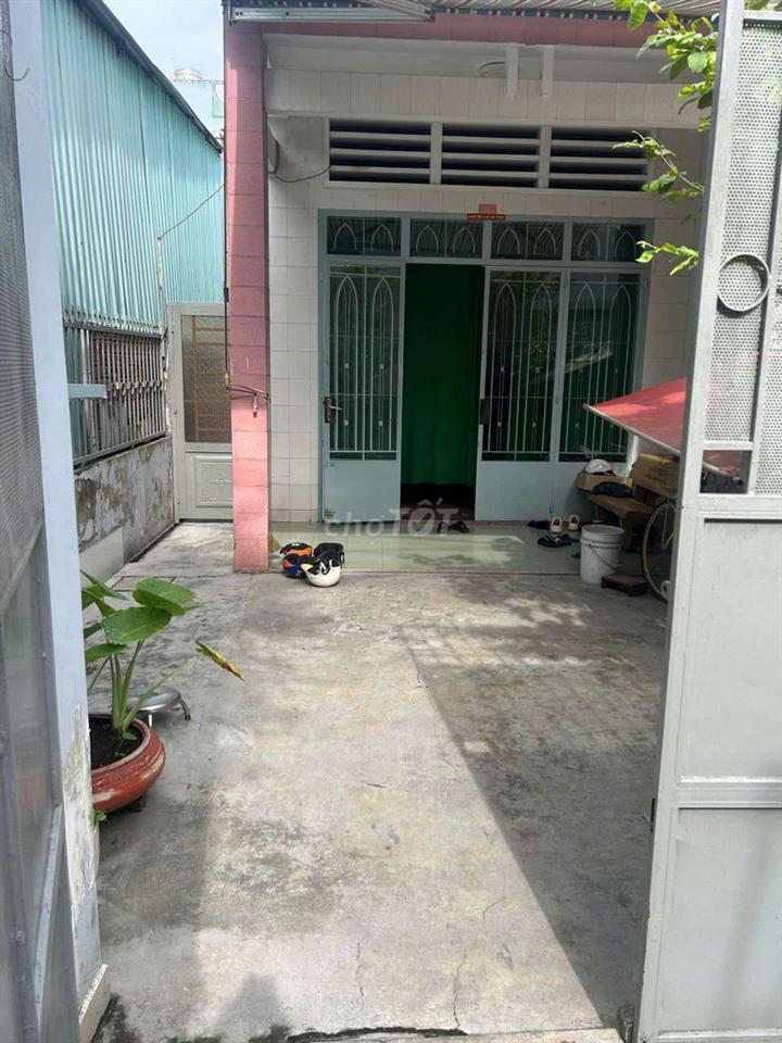 nhà mặt tiền đông hưng thuận 2