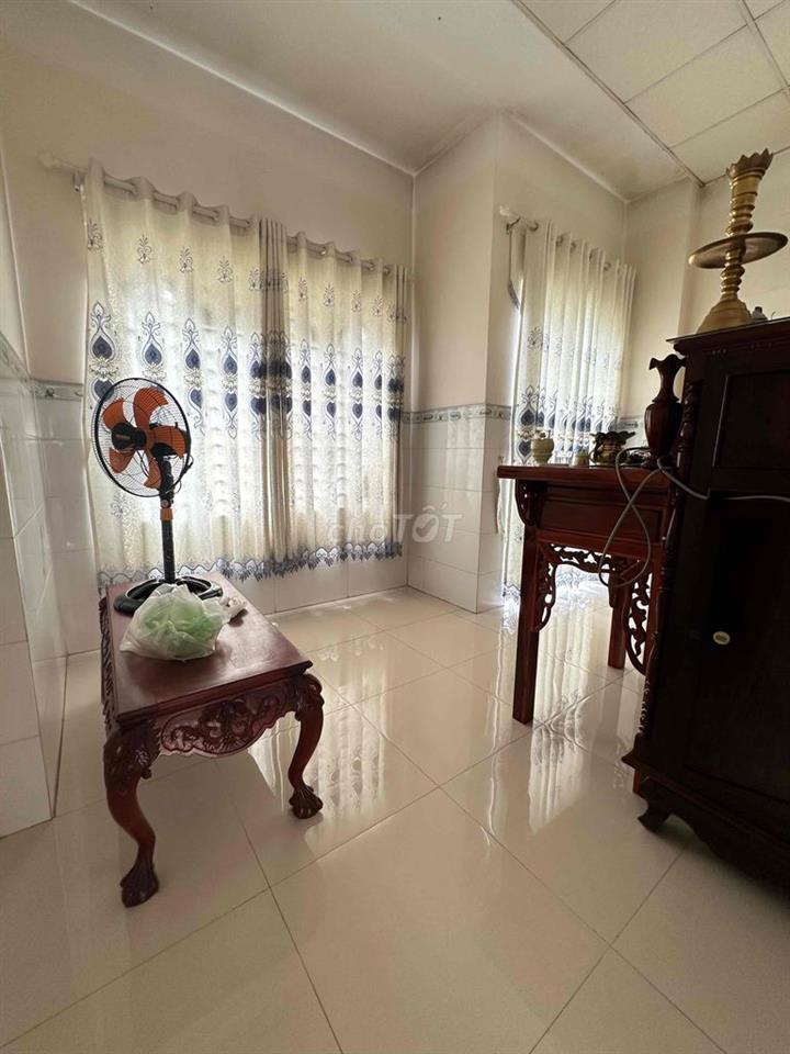 MẶT TIỀN ĐƯỜNG KINH DOANH -VỊ TRÍ ĐẮT ĐỊA - GIÁ RẺ