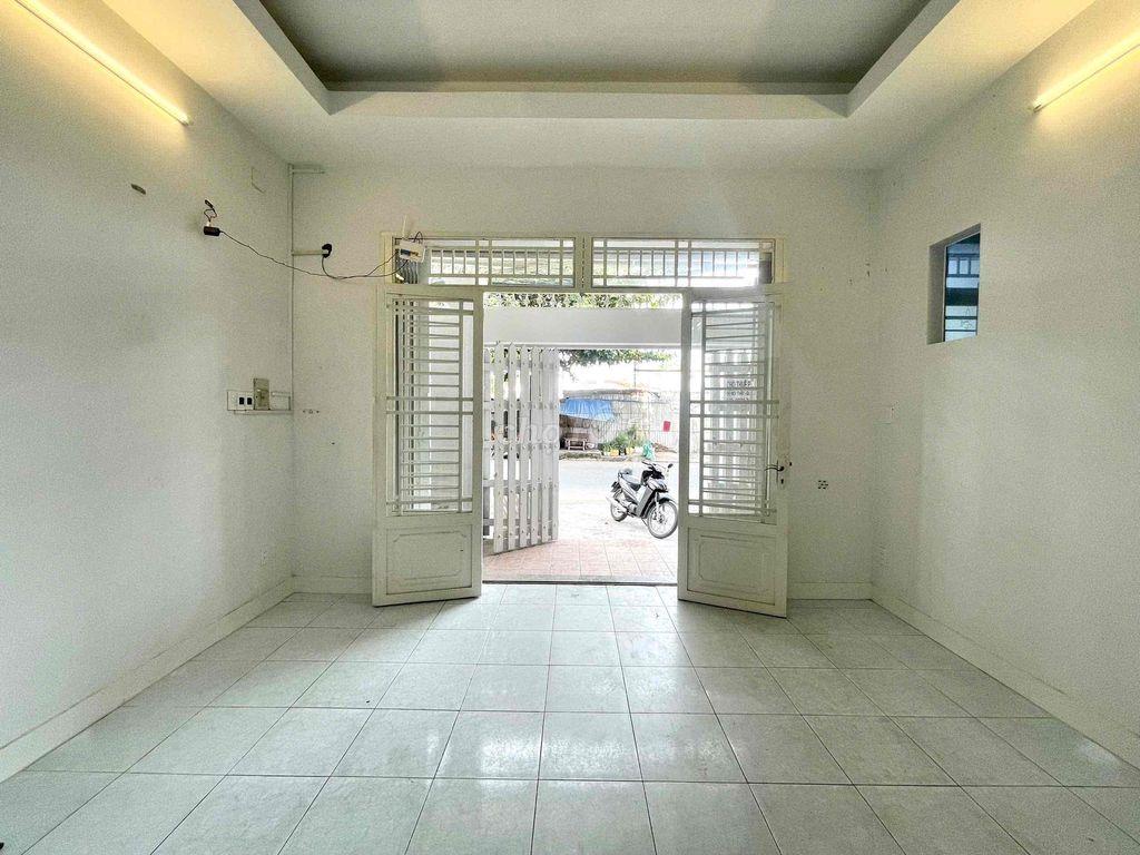 Cho thuê mặt bằng kinh doanh tự do, đường số 1 kdc Bình Hưng, giá tốt